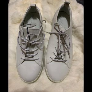 ECCO Men's Soft 8 Tie Fashion Sneaker